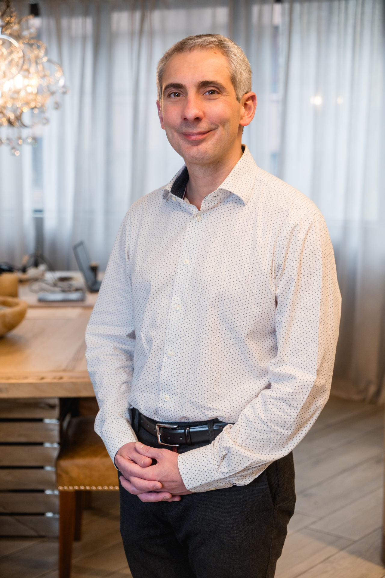 Dr. Boris Dufournet