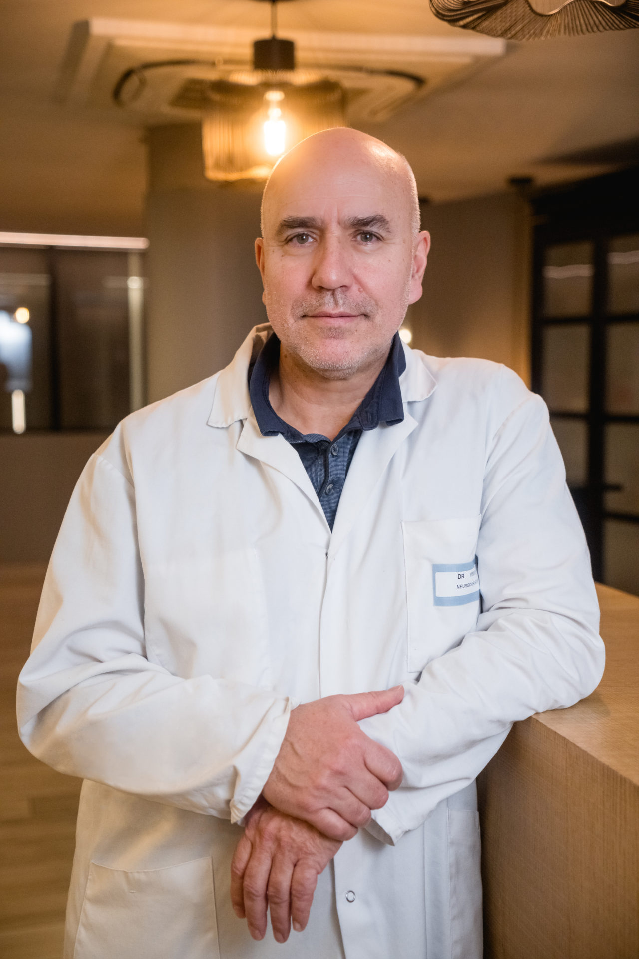 Dr. Laurent Vinikoff